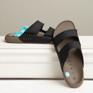 Reef NEW Oasis Adapt Slides Black Adjustable Sandals Mens 9 Minimalist Comfort